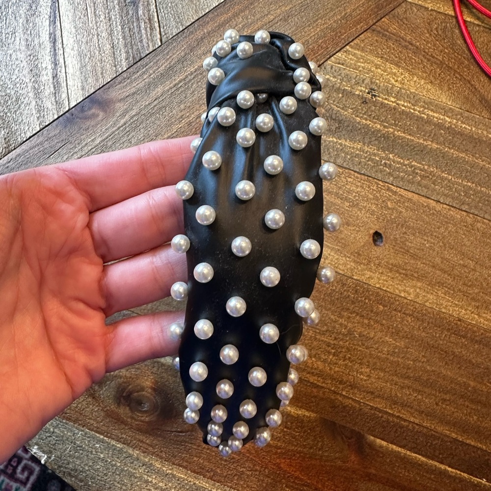 LELE SADOUGHI Faux Black Leather Headband w/ Pearls - Picture 2 of 5